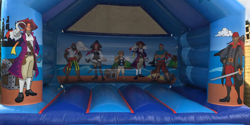 pirate-bouncy-castle-hire