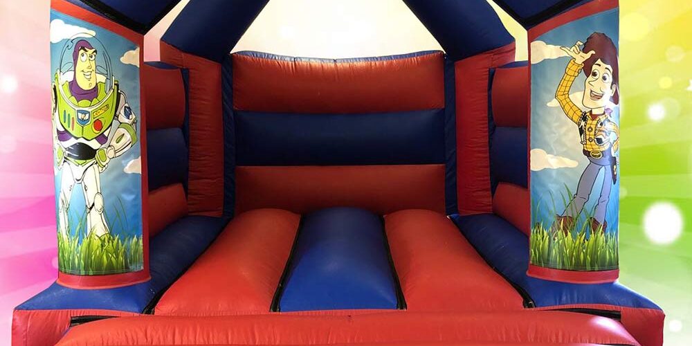 Toy-Story-bouncy-castle